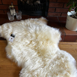 Large Sheepskin Rug UK | Natural | Ivory | Howdy Hides